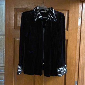 Absolutely beautiful three-piece outfit!